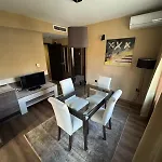 Kleptuza Hotel