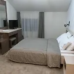 Kleptuza ホテル 4*