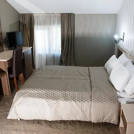 Hotel Kleptuza 4*