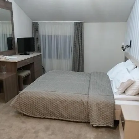 Kleptuza Szálloda 4*